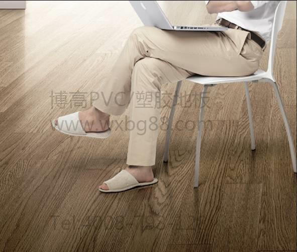 地板質量成投訴重災區(qū)，騰方PVC地板一百分滿意度成特例